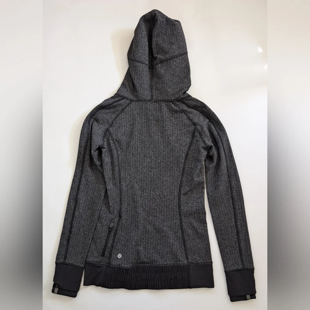 Lululemon "Think Fast" Slim Cut Hoodie Pullover - Picture 8 of 10